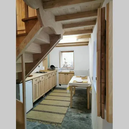 Casa De Paleo Holiday home *