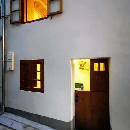 Casa De Paleo بيت للعطل *